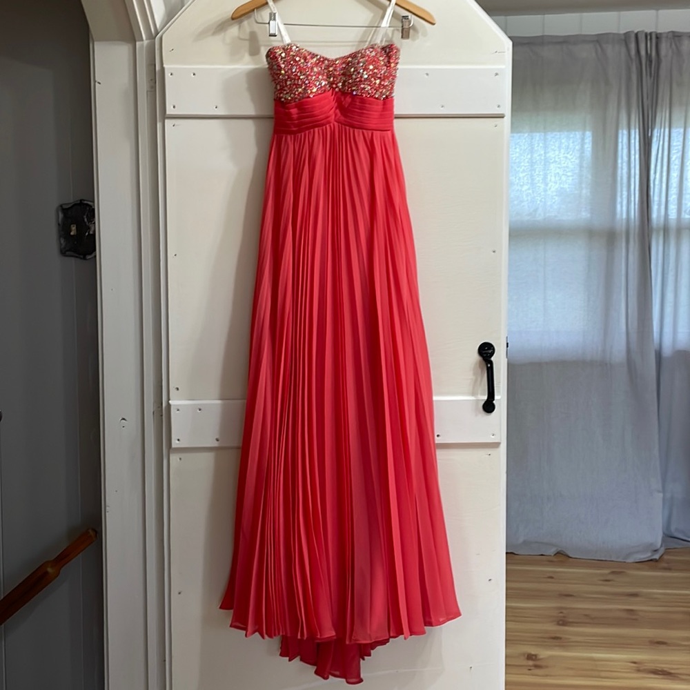 Night Moves Prom Dress, US 6
